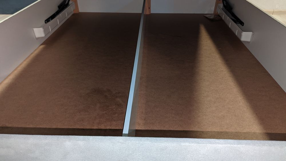 кровать возможно доставка до подъезда