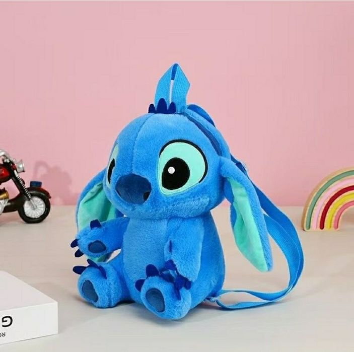 Mochila Stitch nova