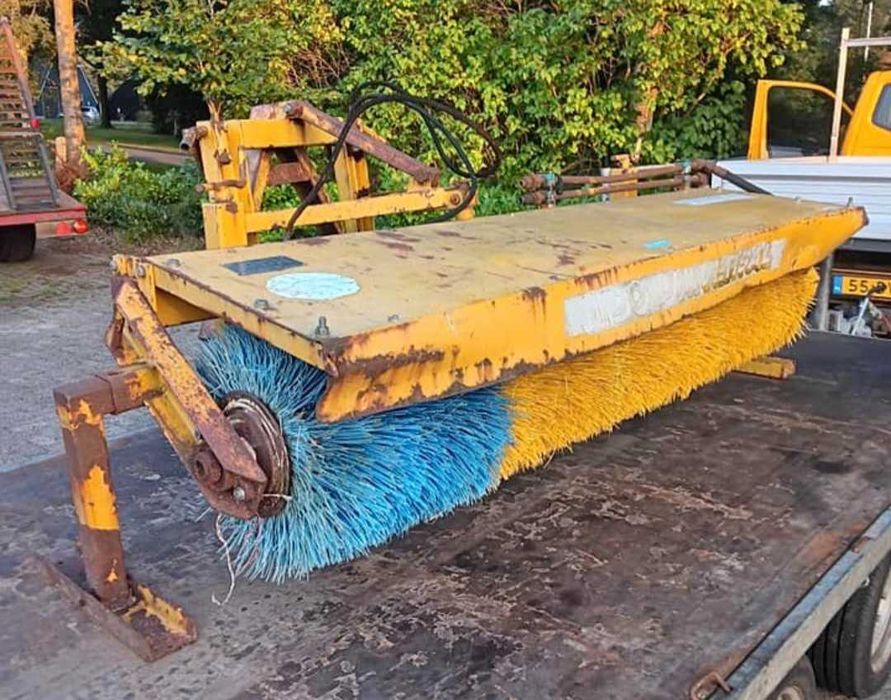 Zamiatarka nido szerokość 2 metry