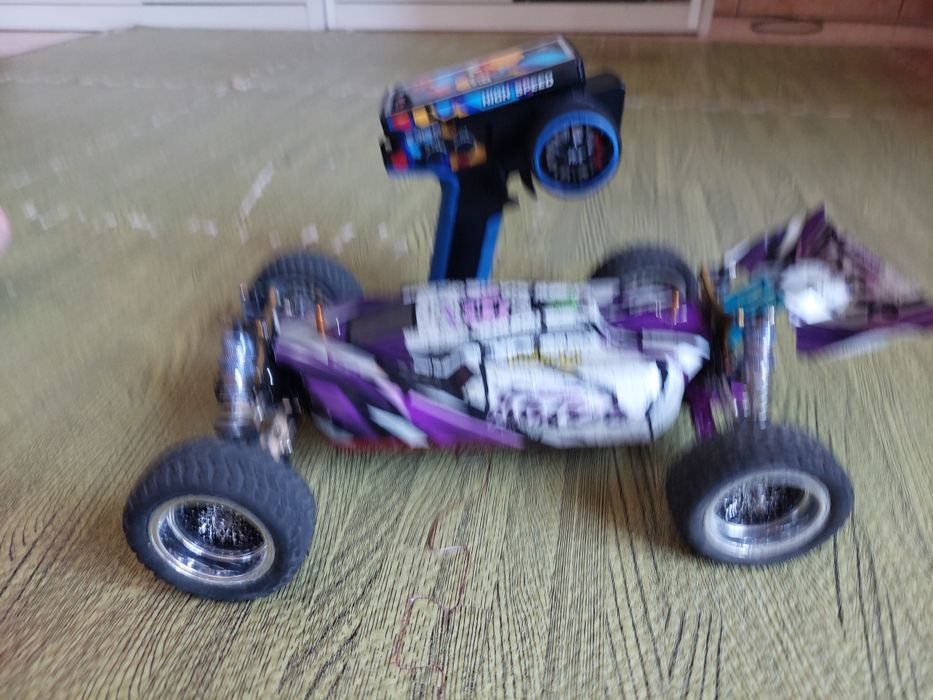 Carro RC escala 12 Wltoys 124017 metal