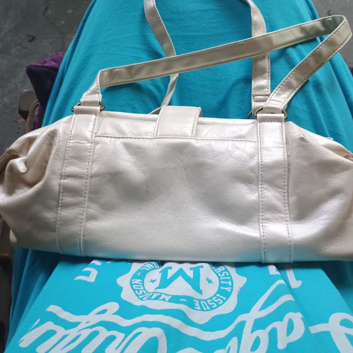 Kremowa mała torebka ecru