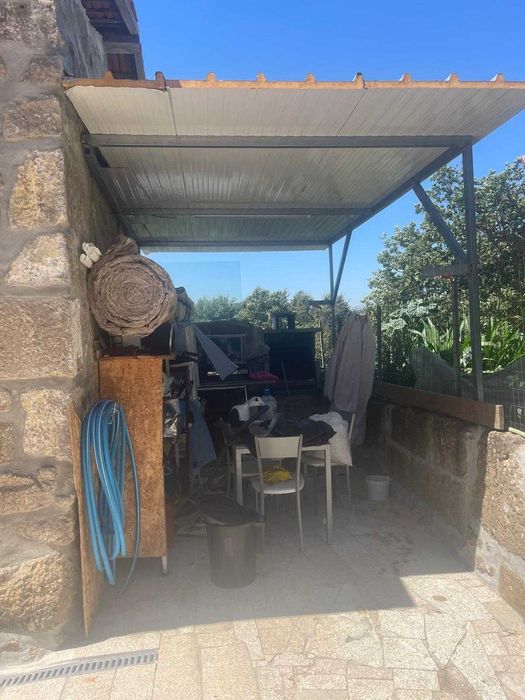 Vivenda T2+1 para arrendar em Paço de Sousa