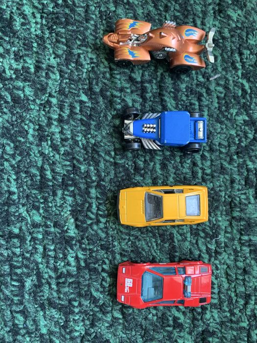 Набір металевих машинок Hot Wheels