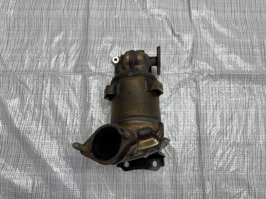 Katalizator kia stonic w08220