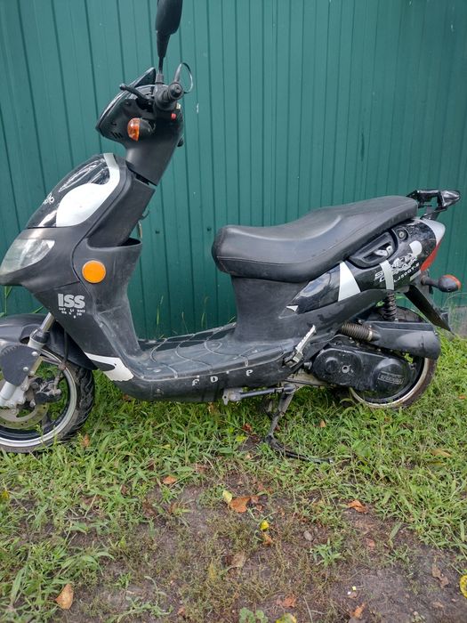 Скутер чотирьохтактний