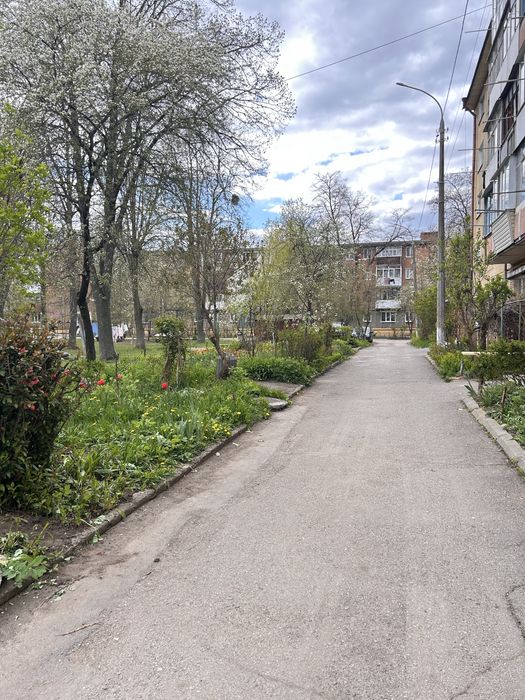 Продам 3-х кімнатну квартиру. Під програми