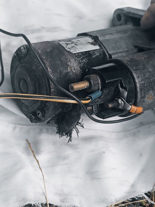 Продам стартер на Митсубиси цена символическая продам по ненадобностью