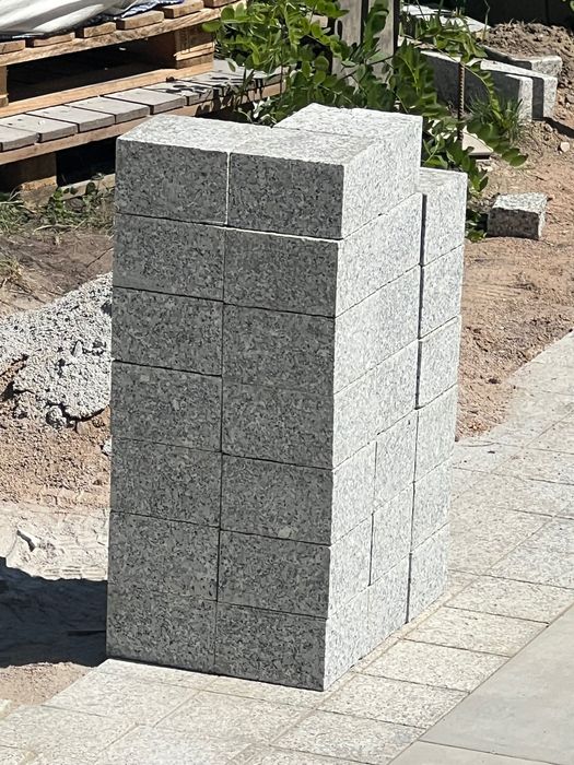 Palisada granitowa