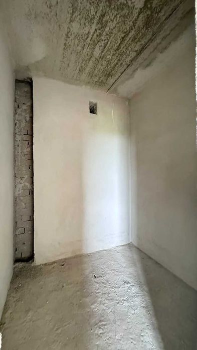 Продаж 2 кімнатної квартири БІЛЯ ОЗЕРА, ГАРНА ЦІНА, збудований будинок