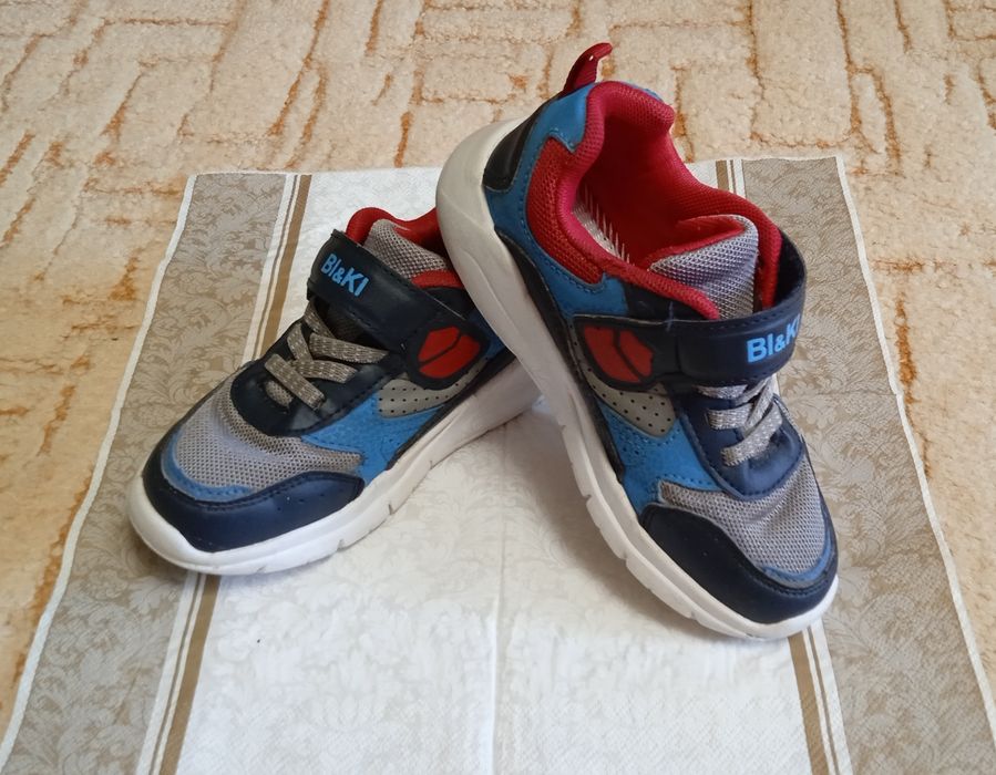 Кросівки для хлопчика ВІКІ