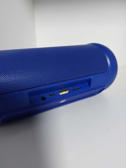 Портативна колонка JBL Charge 2+