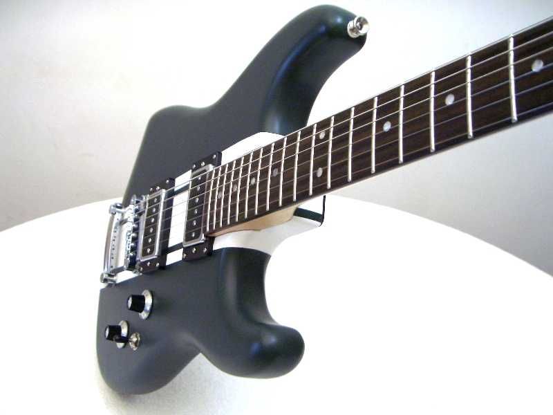 Guitarra nova, JMS British racing green