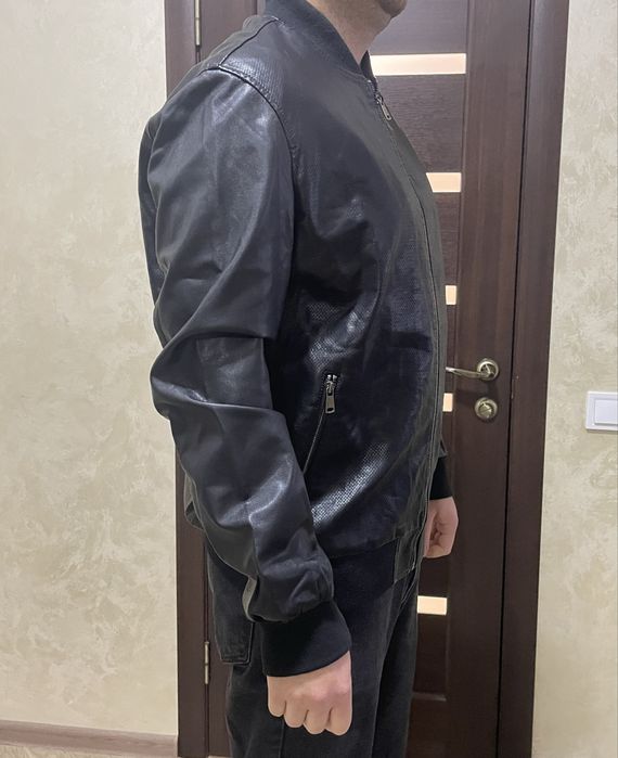 Куртка чоловіча шкірзас