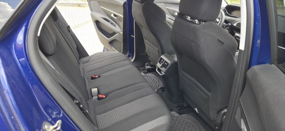 Peugeot 3008 1.6 blue hdi