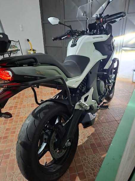 Mota CFMoto 700 MT usada como nova 6150 km, Abril 2024