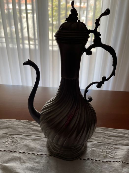 Jarra antiga em prata
