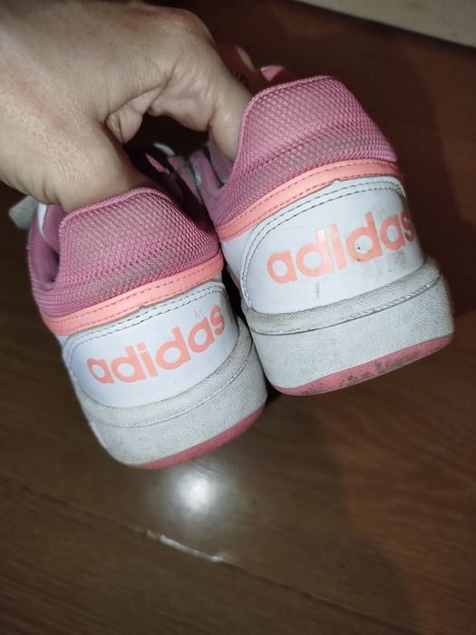 Кросівки adidas білі кеди Адідас на ліпучках