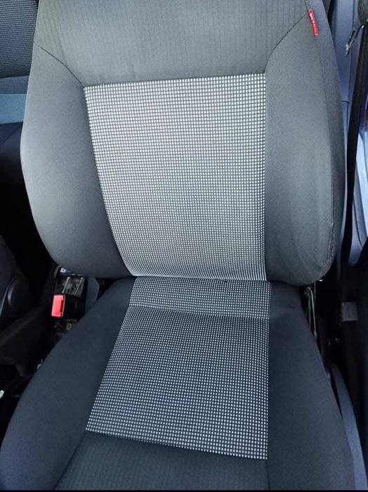 Pranie tapicerki. Czyszczenie skóry. Przygotowanie auta do sprzedaży