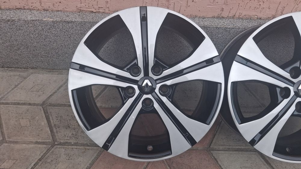 Оригінальні диски титани Renault Megane 5/114,3R17 Bose