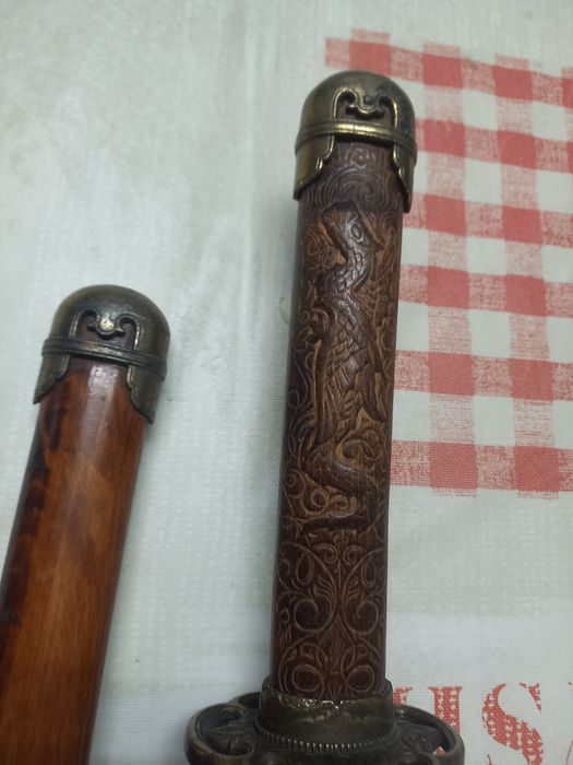 Réplica de sabre muito bonito