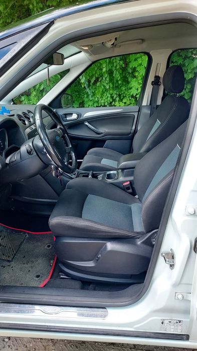Ford S MAX 7 osobowy.