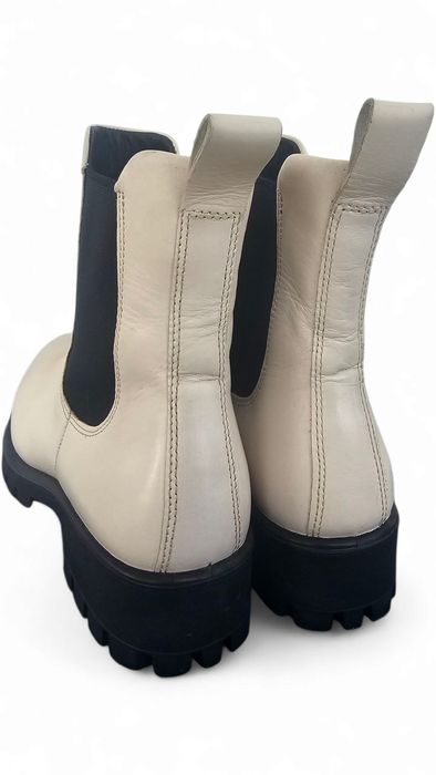 Челсі ECCO Modtray