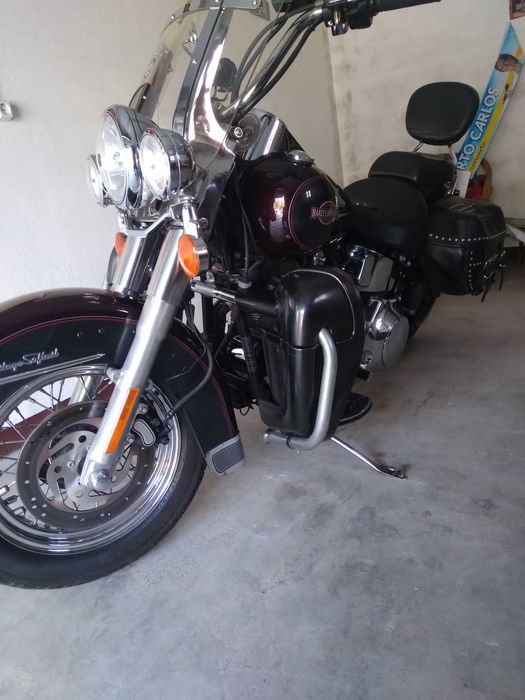 HARLEY DAVIDSON SOFTAIL HERITAGE