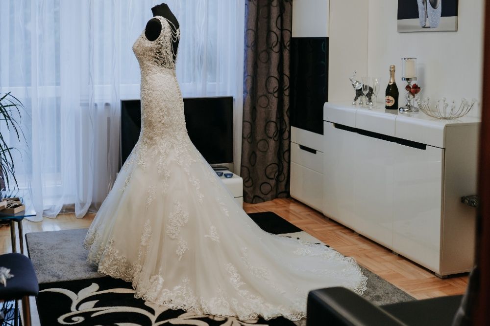 SUKNIA ŚLUBNA Ronald Joyce 50% taniej ślub tren rybka