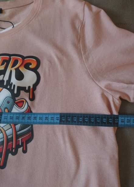 Koszulka, tshirt damski z nadrukiem Sneakers, r L