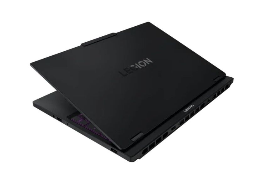 Lenovo Legion 5-15 Ryzen 7-260/16GB/512 RTX5060 OLED