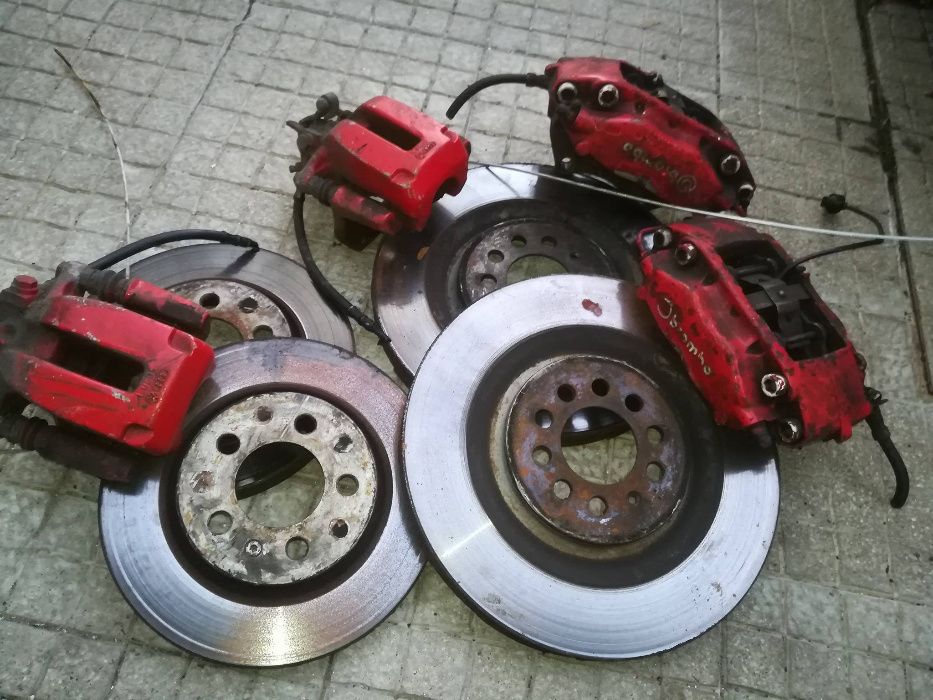 Travagem frente BREMBO seat leon cupra r 1m 323mm golf ibiza a3 audi