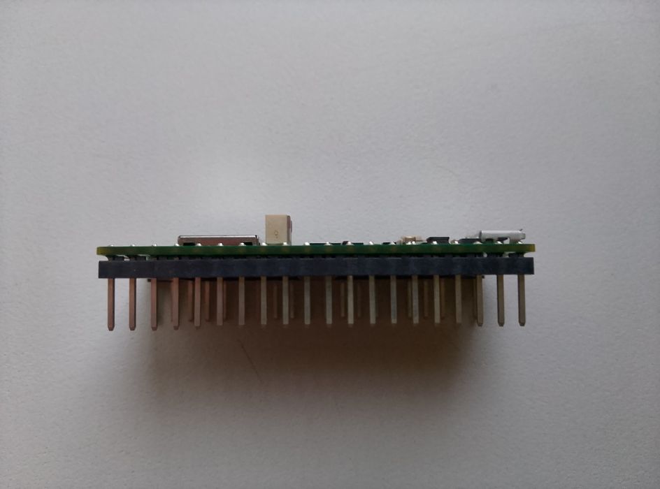 Raspberry pi pico 2 w h