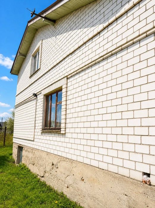 Продаж будинку с. Ангелівка