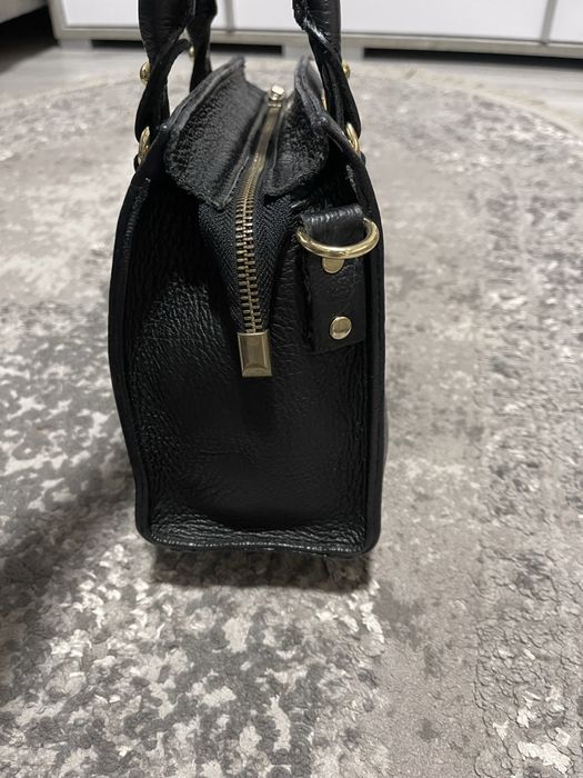 Шкіряна сумрчка італійськрго бренду