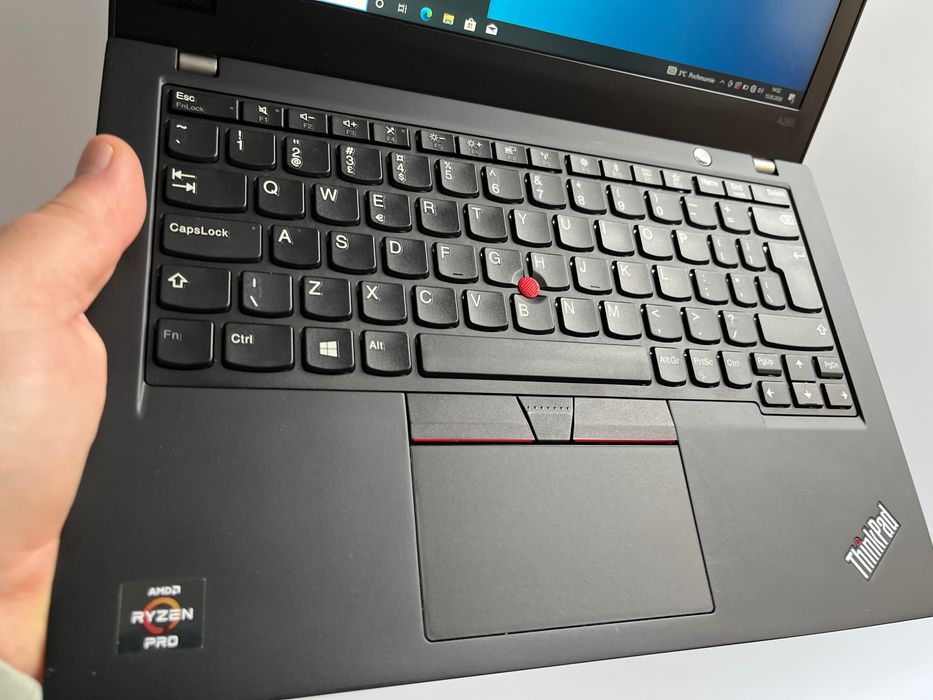 Laptop Lenovo ThinkPad A285 Ryzen 5 Pro 2500U 16/256GB Win10Pro FV23%
