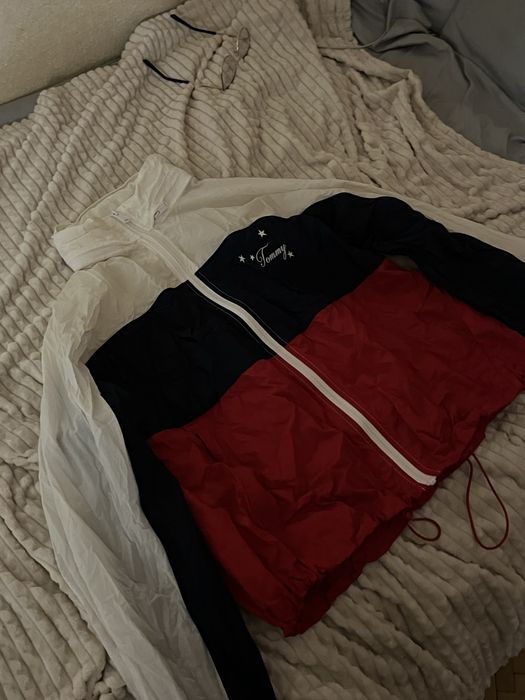 ветровка Tommy Hilfiger «New York, 1985»