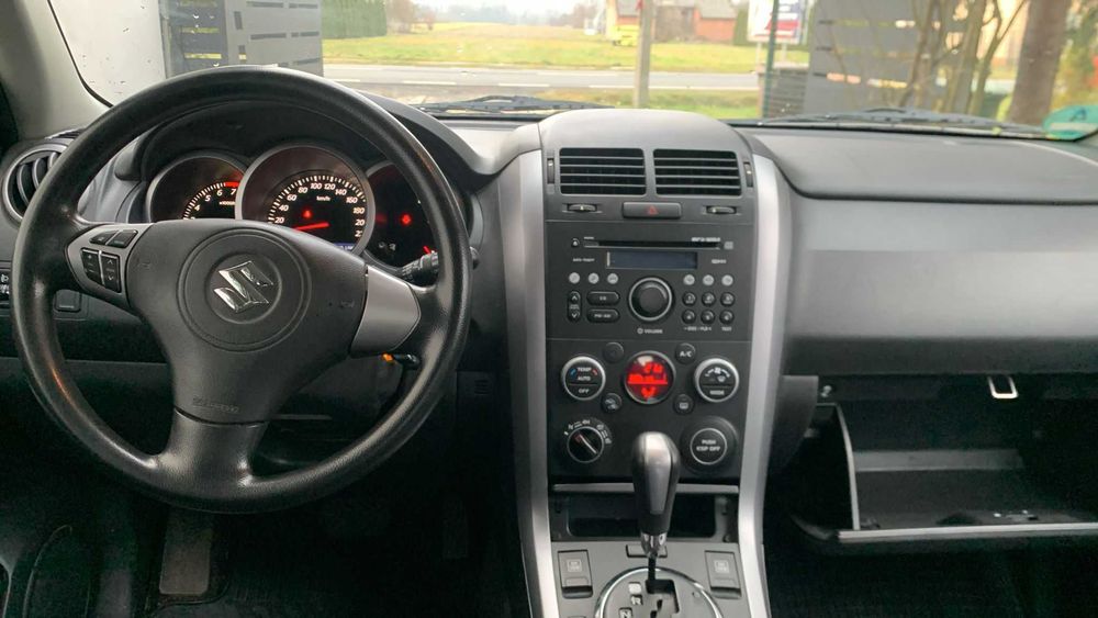 Suzuki Grand Vitara 3 D AUTOMAT 2.4 BENZ SPROWADZONY zarej.