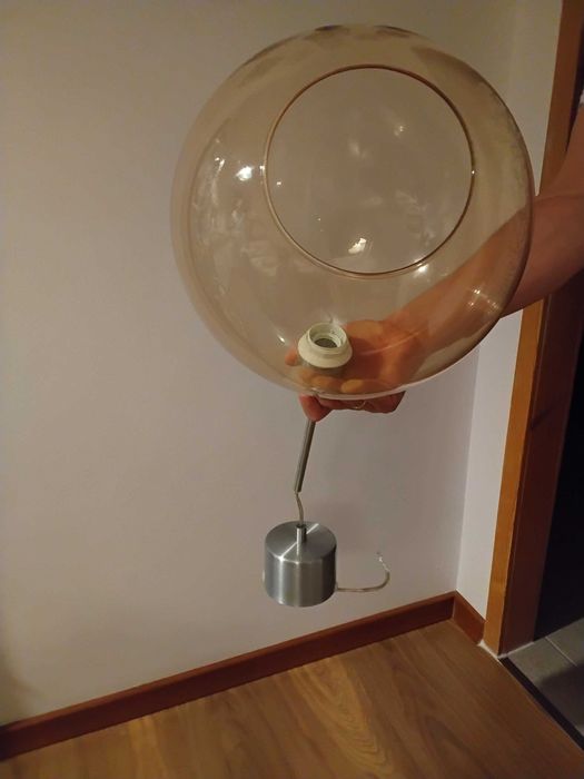 Sprzedam lampę, klosz 30 cm.