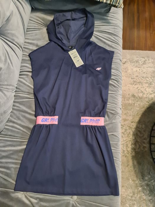 Sukienka sportowa 4F, 152