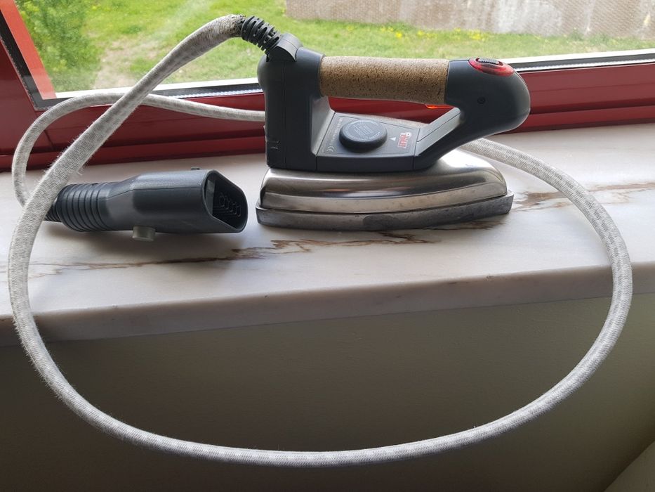 Máquina limpeza Polti e ferro de engomar