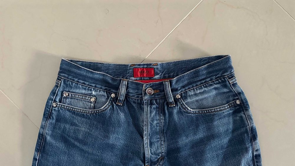 Hugo Boss 32/32 Spodnie Piękne