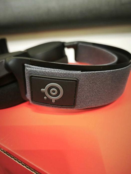 SteelSeries Arctis 7+ wireless_нові