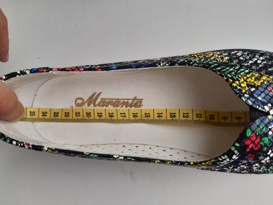 Жіночі туфлі  осінні