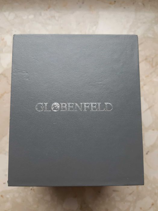 Sprzedam nowiutki zegarek.