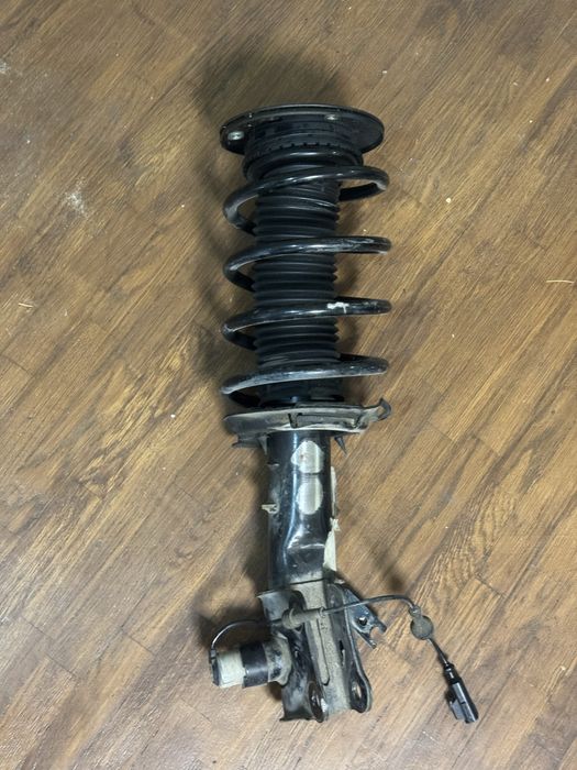 Стойка амортизатор в сборе с пружиной Linkoln mkz