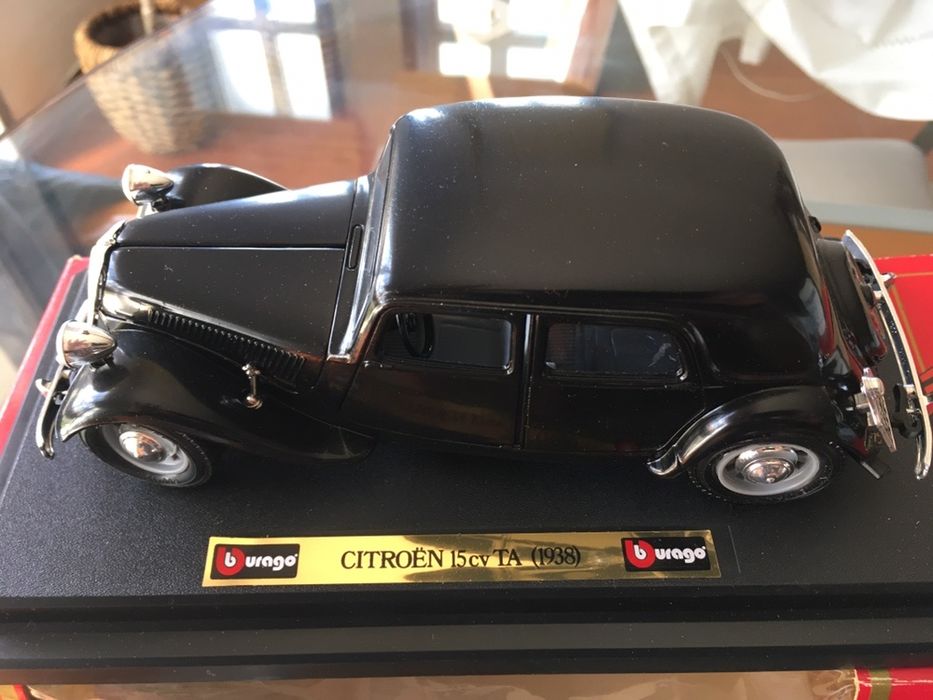 Lote carros Burago completamente novos