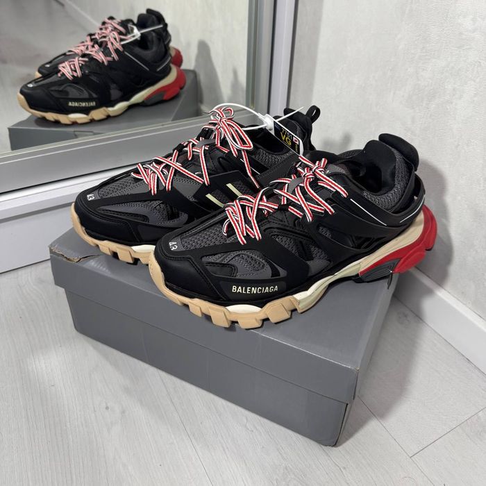 Balenciaga Track Black/Red/Cream: 4 699 грн. - Кроссовки для