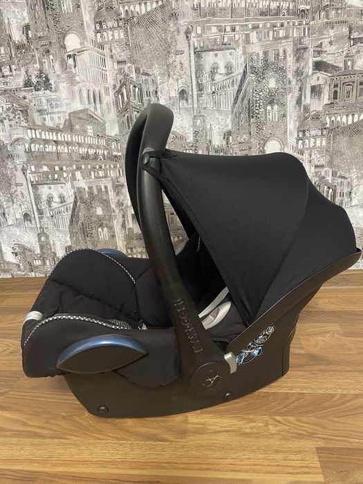 Автокрісло Maxi-Cosi CabrioFix від 0-13кг