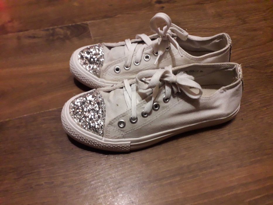 Tenisówki Trampki McKey z srebrnymi cekinami