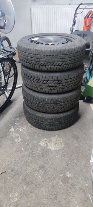Opony Continental/Hankook 16" zimowe stan bdb